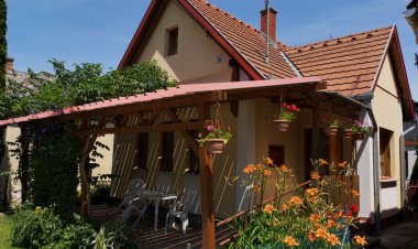 Liget Apartmanház Harkány