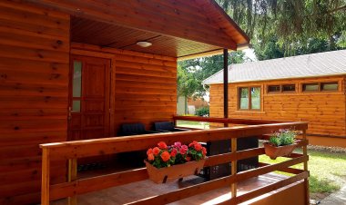 Borbarátok Apartmanok Bogács