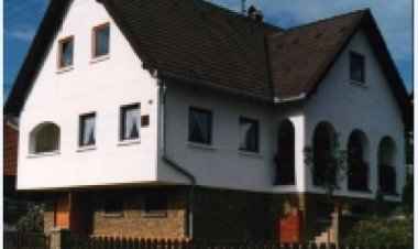 Elisabeth Apartman Tihany