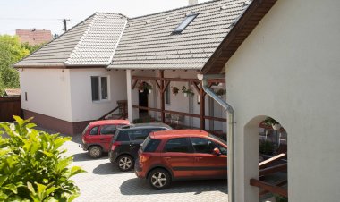 Polonia Apartman Egerszalók