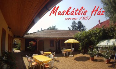 Muskátlis Ház Balatonlelle