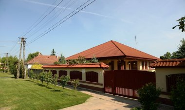 Zsanett Apartmanház Gyula