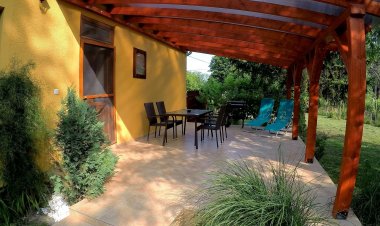 Menta Apartmanház Badacsony