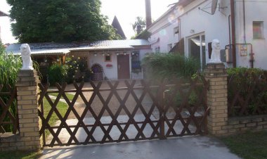 Kiti Apartman Balatonboglár