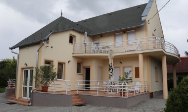Erkel Panorama Apartman Vonyarcvashegy