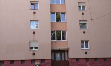 Mézes-Kulcsos Apartman Miskolc