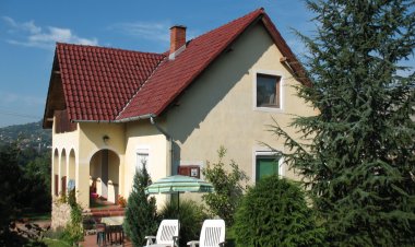 Zsuzsanna Apartman Badacsonyörs