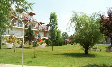 Cserke Napfény Apartman Cserkeszőlő