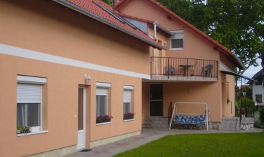 Zora Apartman Harkány