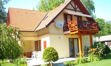 Steiner Villa Balatonlelle