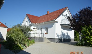 Csenár Apartman Hegykő