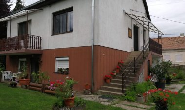 Holló Apartman Parádsasvár