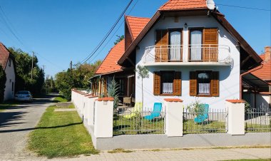 Bonita Apartmanház Balatonmáriafürdő