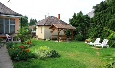 Pékház Apartman Bakonybél