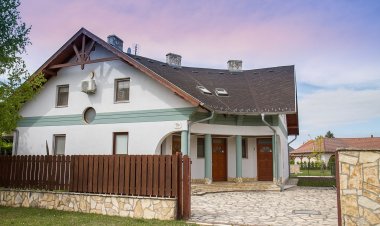 Kornél Apartman Balatonmáriafürdő