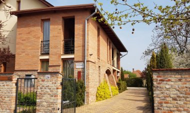 Bagolyvár Apartman Gyula
