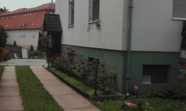 Rózsás Apartman Hajdúszoboszló