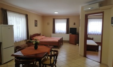 Várkert Apartman Tiszafüred