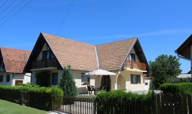 Éva Apartman Látrány