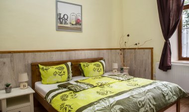 Kis Kacsa Apartman Eger