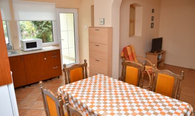 Ambrus Apartman Balatonalmádi