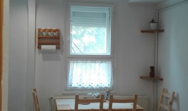 Kismackó Apartman Eger