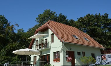 Balatoni Panoráma Vendégház Balatonalmádi