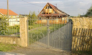 Zoltán Apartmanok Zamárdi