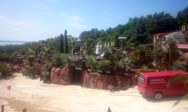 Egzotikus Kert Apartmanház Balatonalmádi