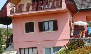 Tóth Nyaraló Balatongyörök