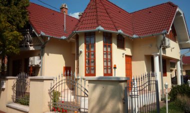 Thália Apartmanház Hajdúszoboszló