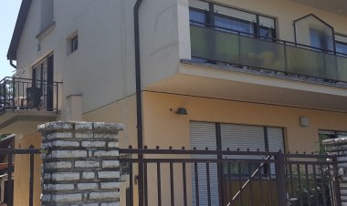 Lara Apartmanház Siófok