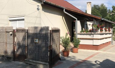 Vatics Apartmanház Balatonkenese