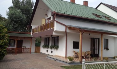 Adrienn Apartman Aranypart Siófok