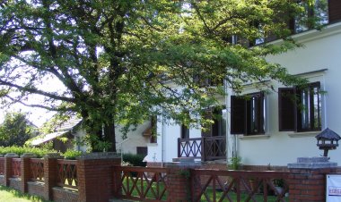 Kilátó Apartmanház Balatonföldvár