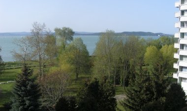 Kilátó Vízparti Apartman Balatonföldvár