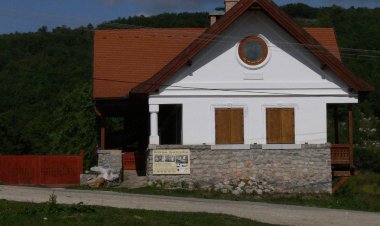 Kövirózsa Apartman Aggtelek