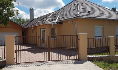 Dzsigolo Apartmant Ajka