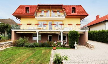 Lena Apartmanház Hévíz