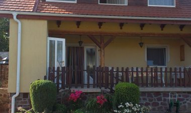 Modern Tetőtéri Apartman Balatonszepezd