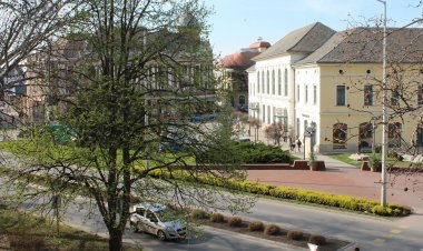 Main Square Apartment Makó