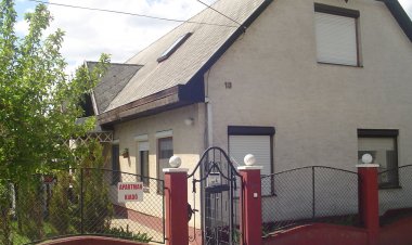 Jókai Apartman Gárdony