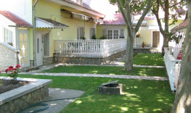 Rózsakert Panzió és Étterem Balatonföldvár