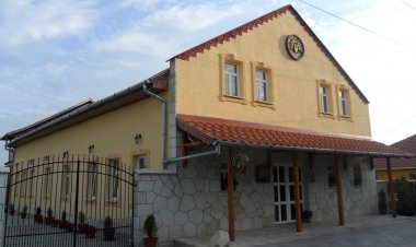 Rozsnyai Kúria Szerencs