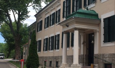 Mater Salvatoris Konferenciaközpont és Lelkigyakorlatos Ház Gödöllő