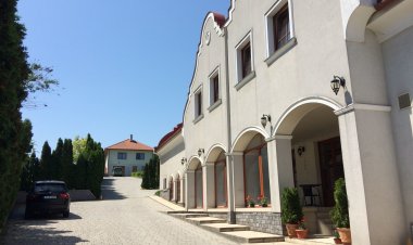 Naturál Panzió Győr