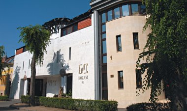 Hozam Wellness és Apartman Szolnok