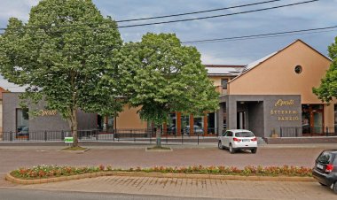 Oportó Étterem és Panzió Villány