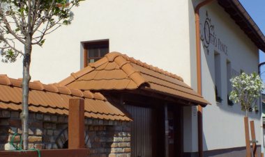 Ottó Pince Borozó és Panzió Sopron