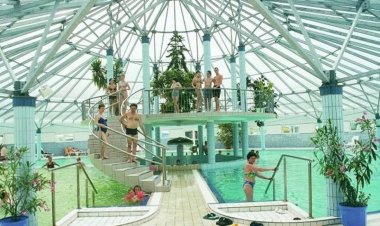 Castrum Wellness Panzió & Termálfürdő Zalakaros- Galambok